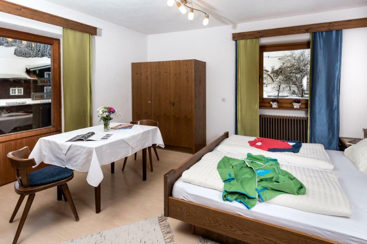 Sporthaus Troger Hotel Sankt Jakob in Defereggen Exterior foto