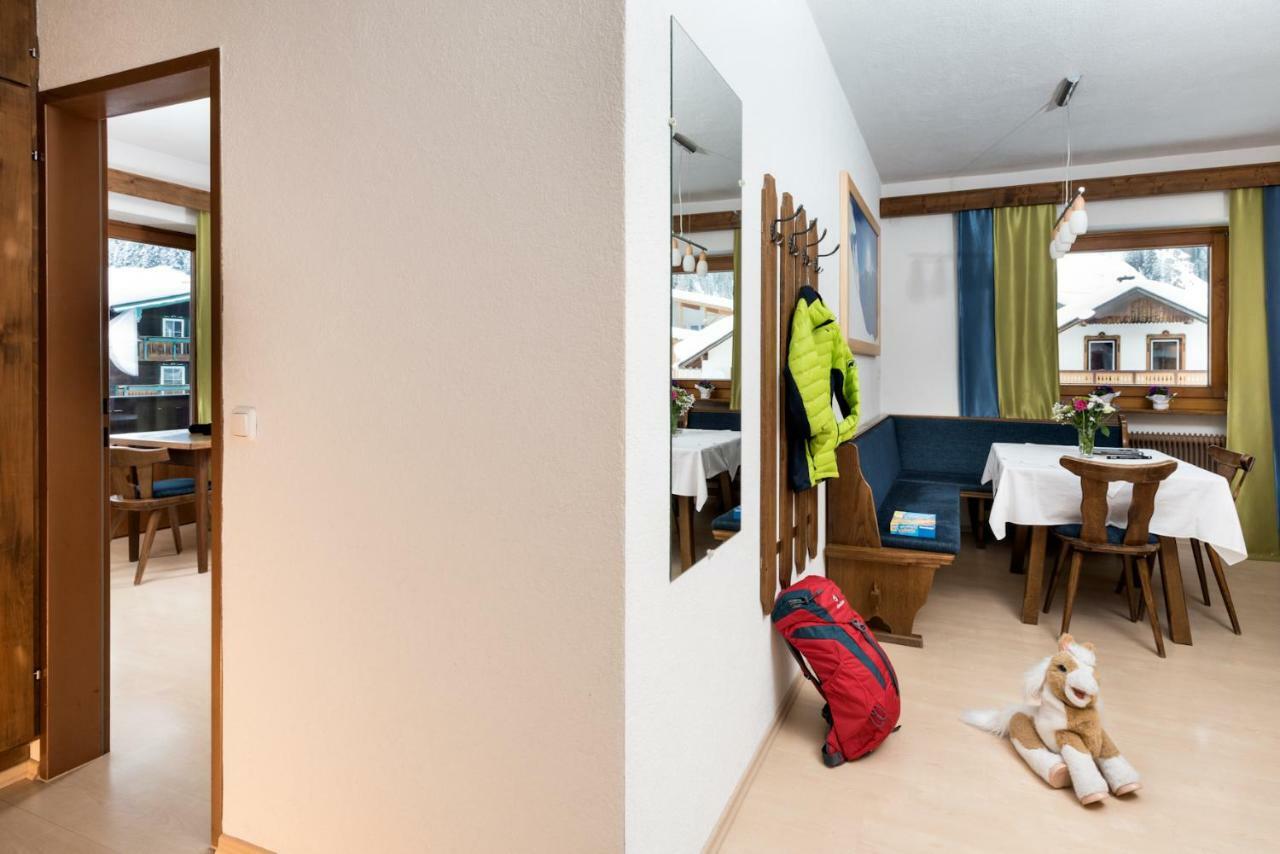 Sporthaus Troger Hotel Sankt Jakob in Defereggen Exterior foto